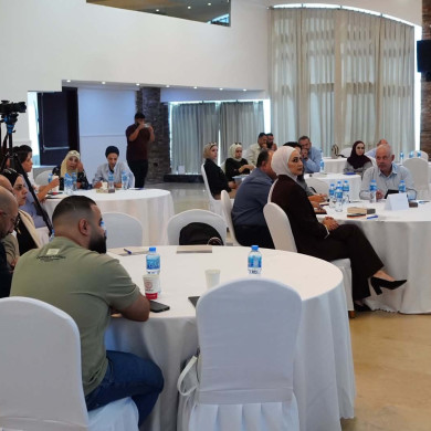 جانب من الورشة التمهدية التي اطلقتها شبكة المنظمات الاهلية الفلسطينية في الضفة الغربية وقطاع غزة ضمن مشروع "روافد" بتمويل من الاتحاد الاوروبي