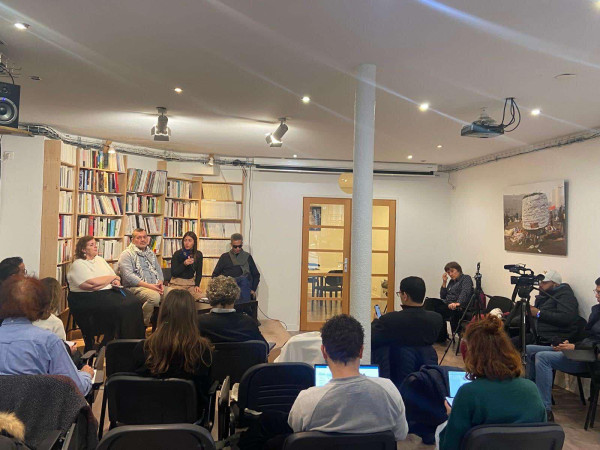 بهدف حشد المناصرة الدولية للشعب الفلسطيني  وفد المنظمات الاهلية يختتم زيارته الى عدد من العواصم الاوروبية ويطالب بوقف العدوان فورا