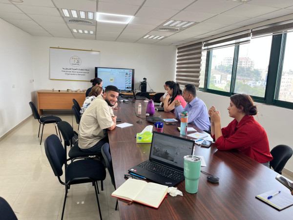 ورشة عمل  حول تعزيز مشاركة المنظمات الأهلية الفلسطينية في منظومة العمل الانساني