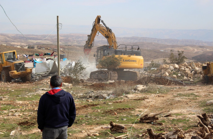 استنكرت اعتقال رئيس بلديتها تيسير ابو سنينة  المنظمات الاهلية: هدف الاحتلال في الخليل تمزيق وحدة الاراضي الفلسطينية تكريسا لمخطط للضم والاسرلة
