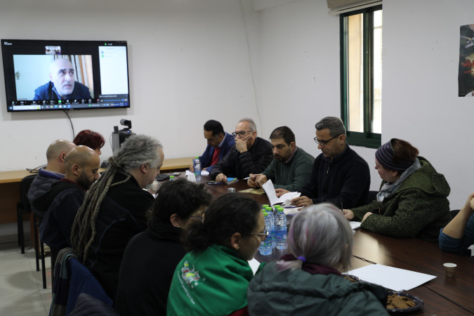 وفد حركة الفلاحين العالمية "لافياكمبسينا" يحل ضيفا على شبكة المنظمات الاهلية الفلسطينية ويلتقي عدد من مؤسساتها